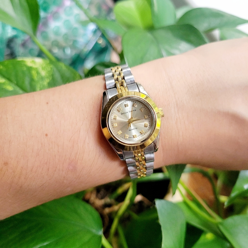 Jaclyn Smith Gold & Silver Quartz Classic Watch - Picture 4 of 8
